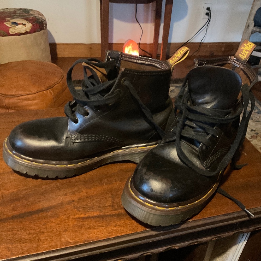 Dr. Martens Women's Brown Leather Lace-Up Boots